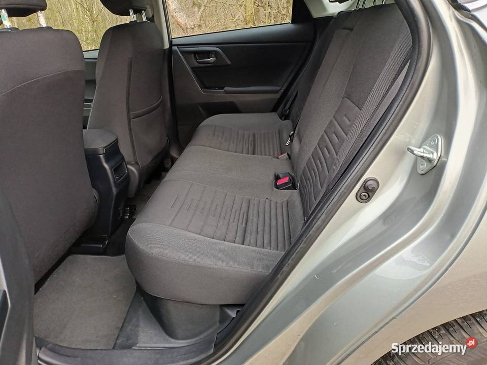 Toyota Auris 1WŁ Salon Serwis ASO Bezwypadek asystent pasa ruchu Czosnów sprzedam