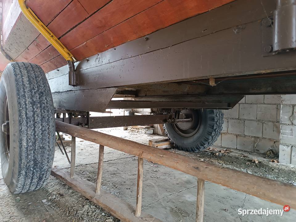 Platforma jednoosiowa nieuszkodzony sprzedam