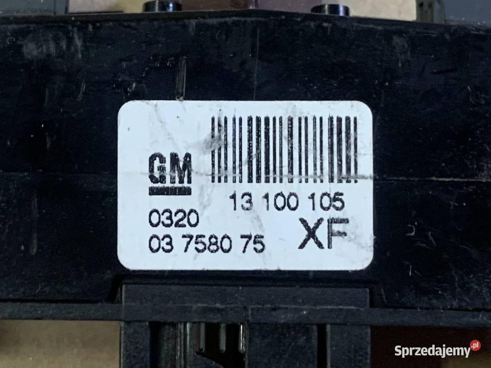 13100105 panel przełączników awaryjne opel astra osobowe Szczecin