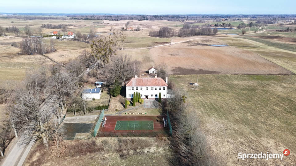 Stara Szkoła na Mazurach 3933m2 Boćwinka