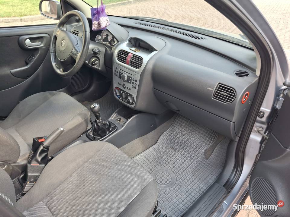 Opel Corsa 10 benzyna 2006 stan nieuszkodzony Łódź sprzedam