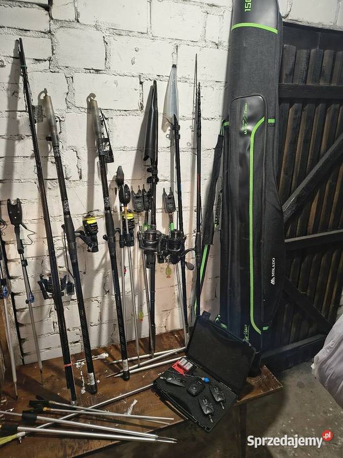 Duży zestaw wędkarski