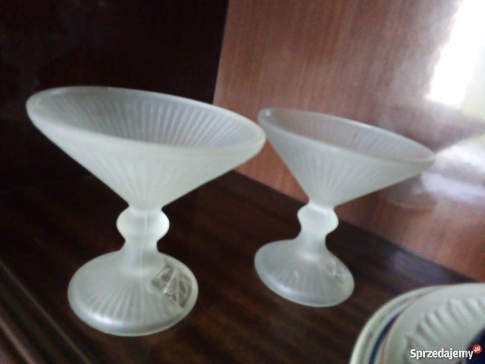 Wyprzedaż różności kieliszki kielichy Warszawa