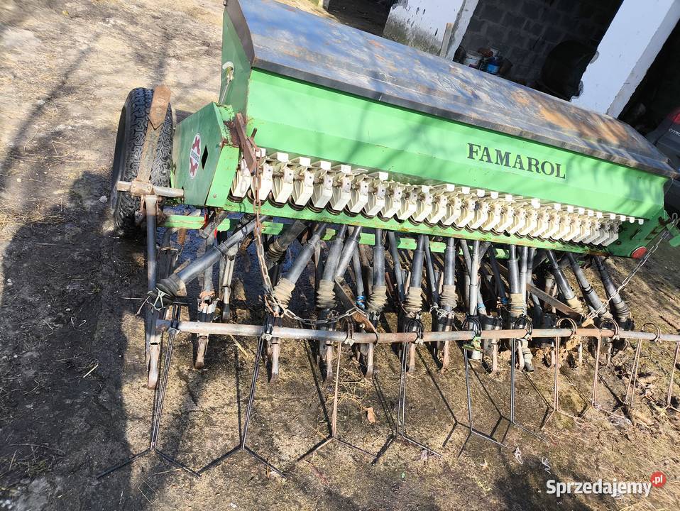 Sprzedam siewnik Famarol Słupsk S 025 Nowe Budy sprzedam