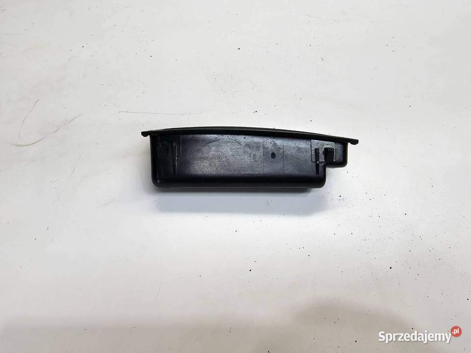 WKŁAD POPIELNICZKI SCHOWEK PRZÓD AUDI Q7 4L