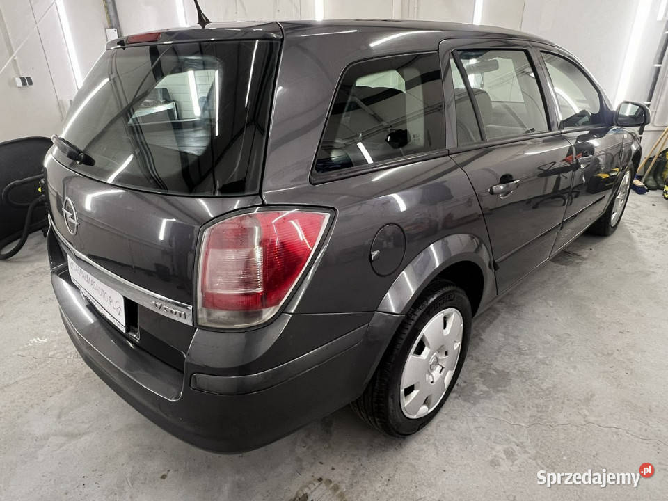 Opel Astra RatyZamiana Gwarancja 2010 bez rdzy Zarejestrowany w Polsce małopolskie Gdów sprzedam