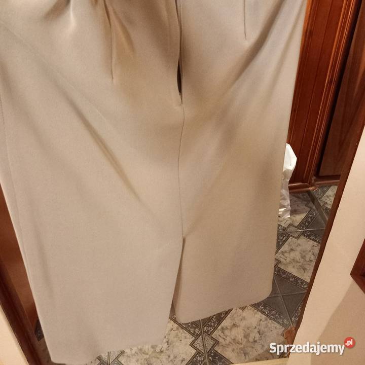 Komplet spódnica plus marynarka Inna marka Komplety łódzkie sprzedam