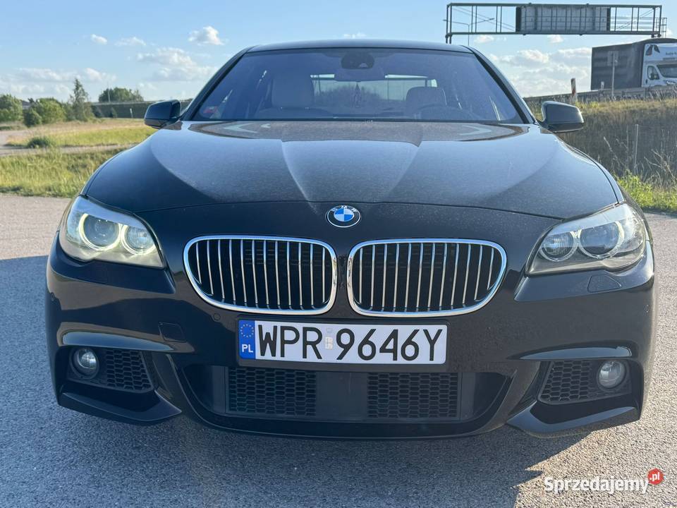 BMW 550 iXdrive kultowe F10 2011r Szwajcar 407KM Piastów