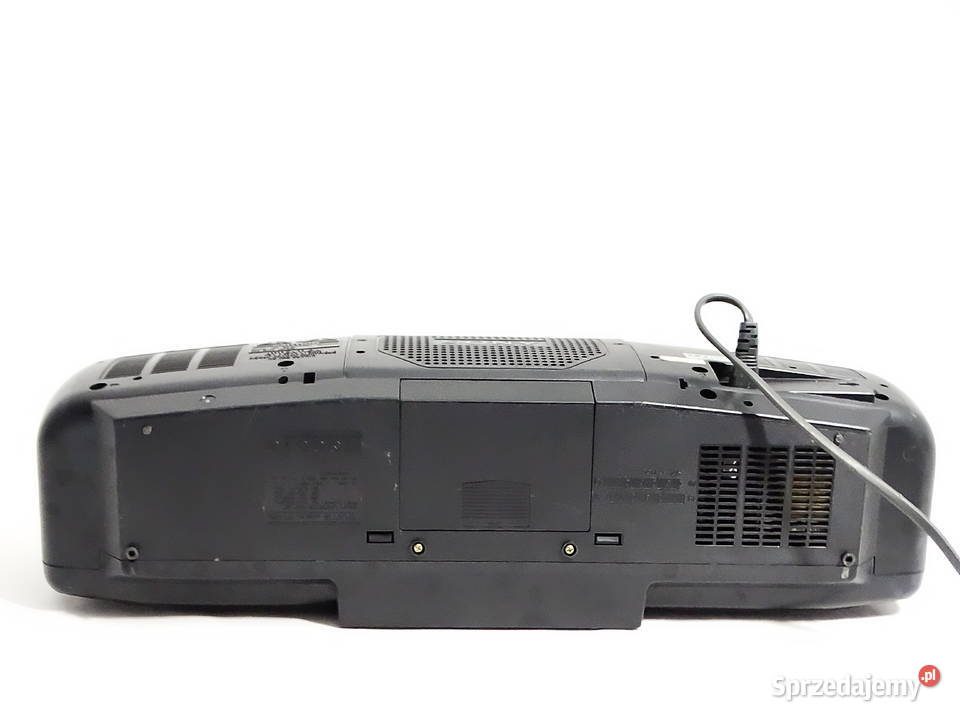 Sony CFSD20L klasyczny radiomagnetofon z lat 90