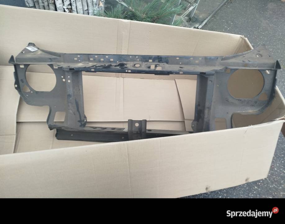 Fiat uno MK1 pas przedni Ryn