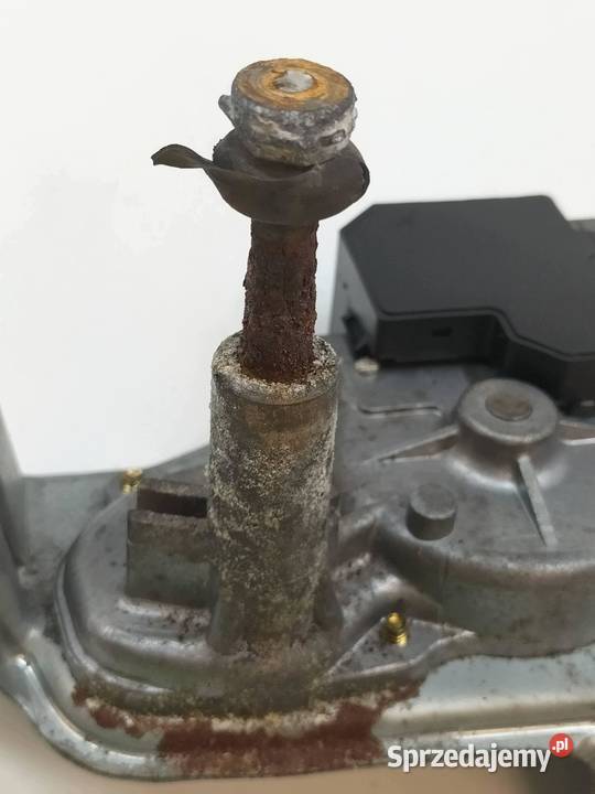 SILNICZEK WYCIERACZKI TYŁ E12 8513013120 Toyota