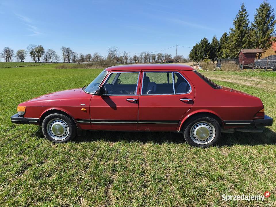 Saab 900 sedan 100KM warmińsko-mazurskie sprzedam