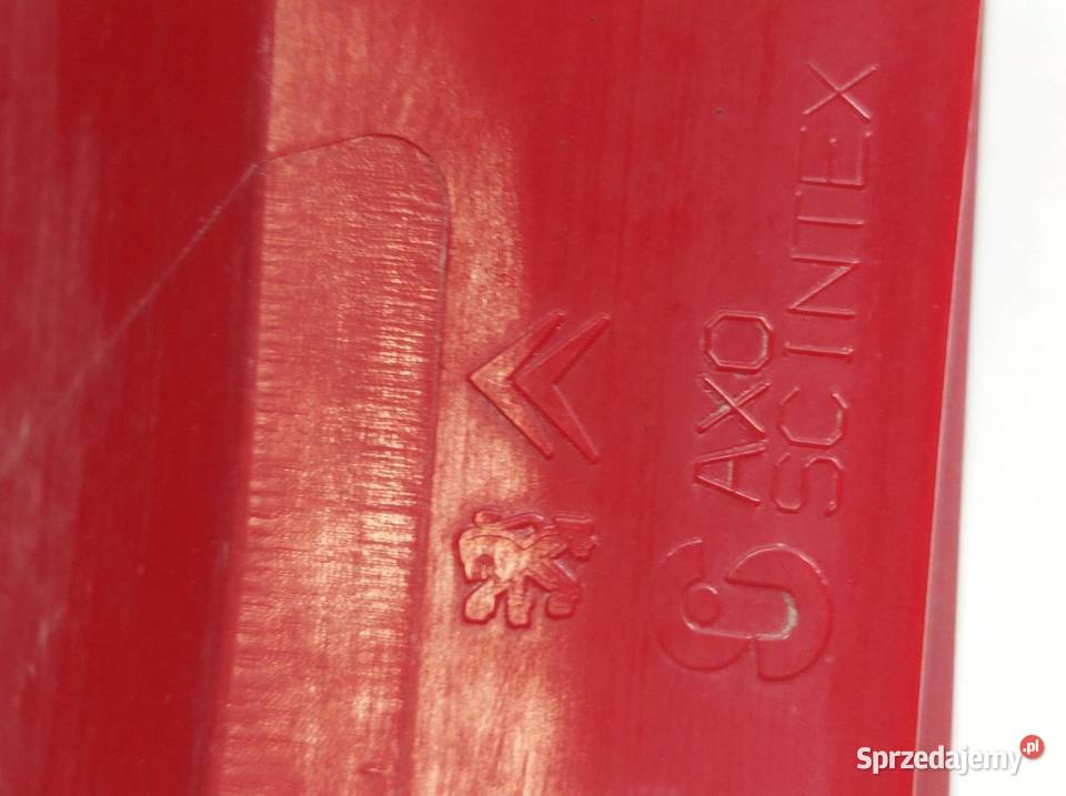 LAMPA TYŁ PRAWA KOMBI SW Peugeot 407 I 20042010