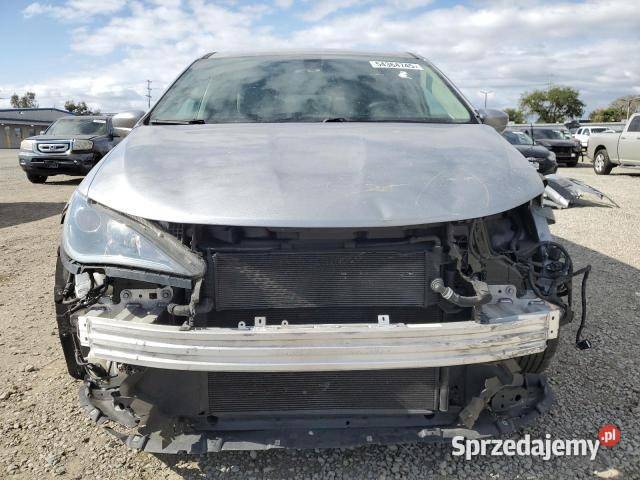 Chrysler Pacifica Hybrid z USA 2018 Warszawa