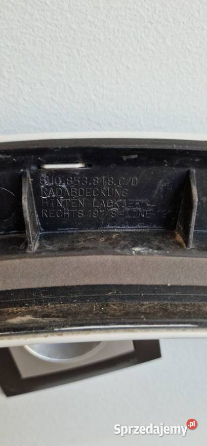 AUDI Q3 8U0853818CD LISTWA BŁOTNIKA PRAWY TYŁ osobowe Kończyce Małe sprzedam
