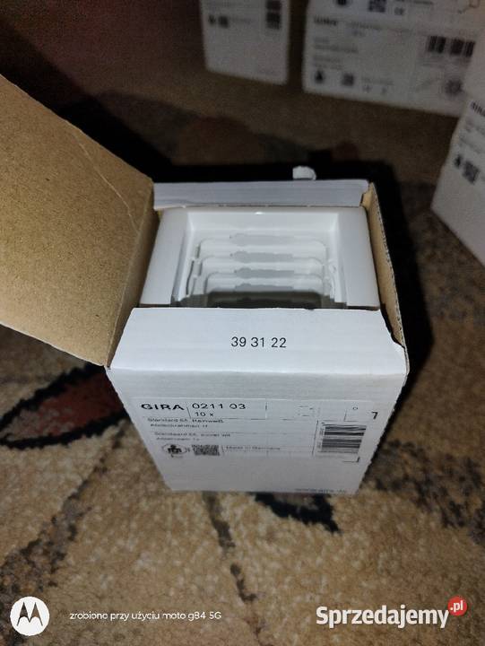 Gira gniazdka włączniki i ramki Łęczna sprzedam