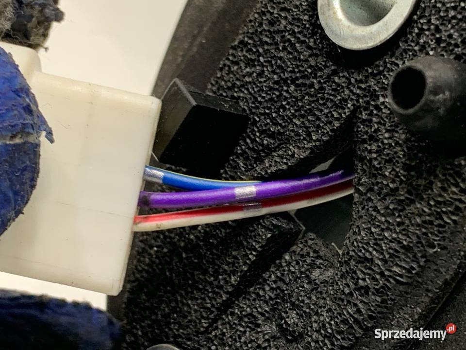 LUSTERKO PRAWY FIAT 500 Hatchback SREBRNY osobowe