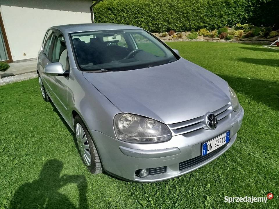 VW Golf V 16 fsi 5drzwi benzyna sprzedam