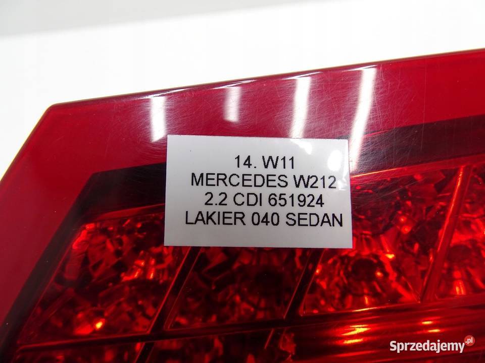 LAMPA PRAWY TYŁ PRAWA TYLNA W KLAPĘ A2129060258 osobowe małopolskie