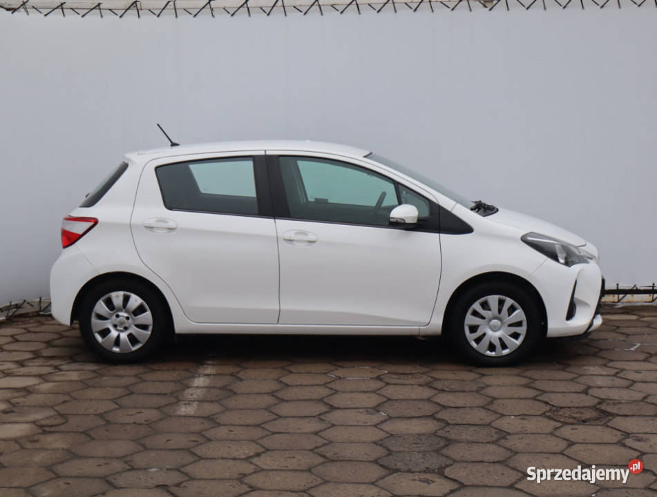 Toyota Yaris 10 VVTi elektryczne lusterka Łódź