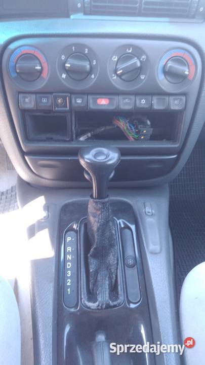 Opel Omega Radom