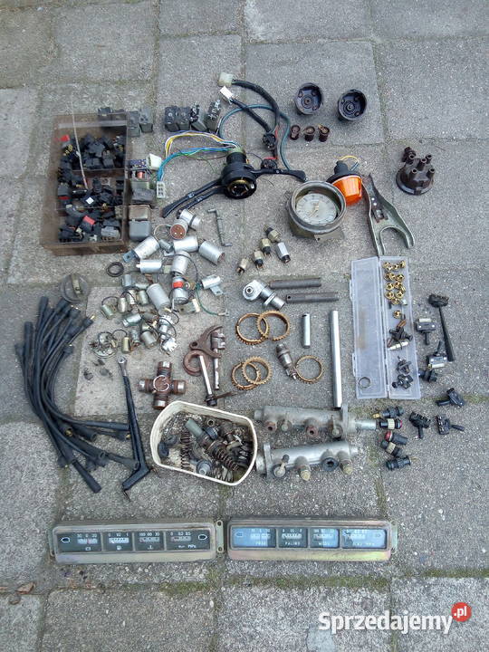 Przełącznik i inne części Zuk Poznań sprzedam