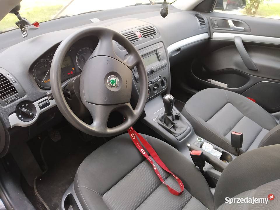skoda octavia uszkodzona Łódź