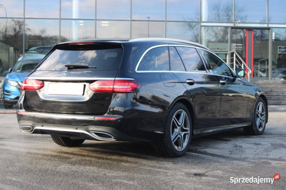 MercedesBenz Klasa E 2021r Hak Multibeam Temp automatyczna Kraków sprzedam