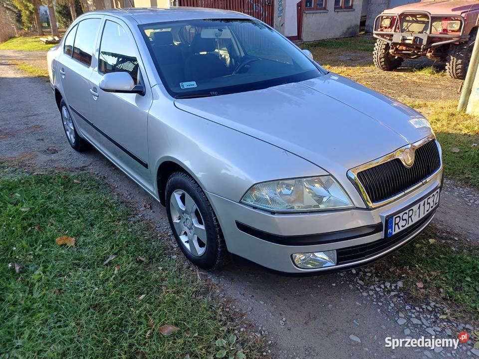 Skoda Octavia 16 MPI Klima Alufelgi benzyna Krosno