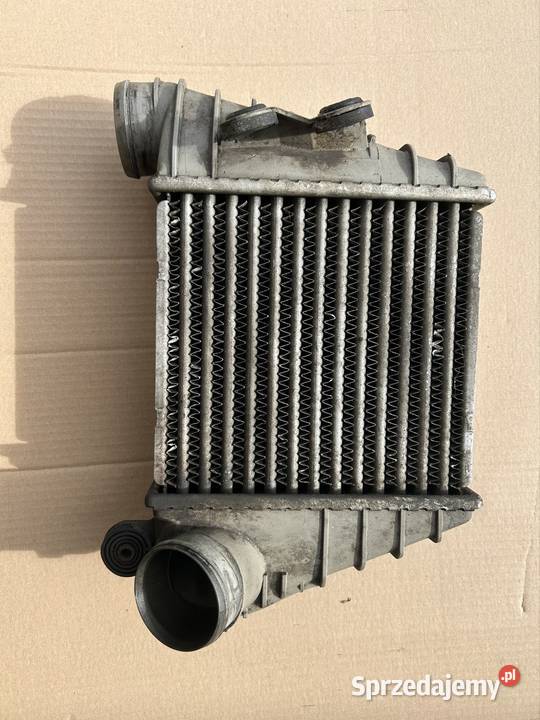 Intercooler golf 4 19tdi 90 1j0145805d osobowe Pozostałe kujawsko-pomorskie