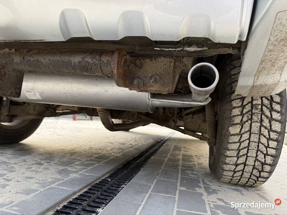 Toyota Rav 4 18 Benzyna światła do jazdy dziennej Zajączki Drugie sprzedam