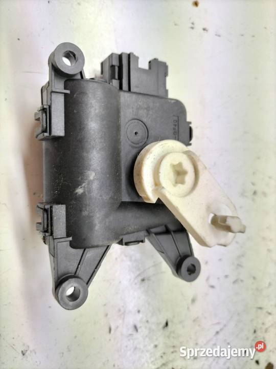 SILNICZEK NAGRZEWNICY B8 USA 561907511B VW