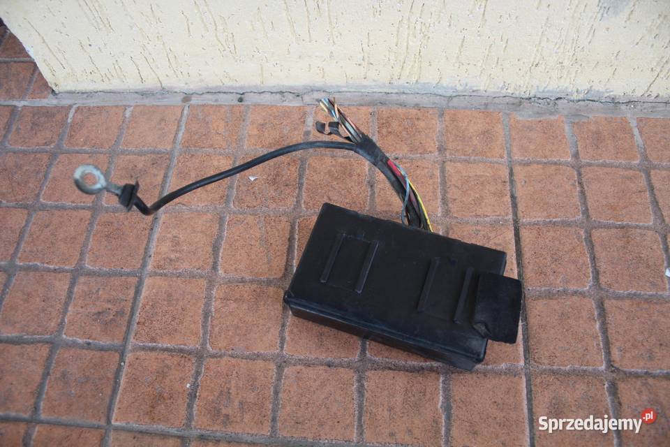 SKRZYNKA BEZPIECZNIKÓW PEUGEOT 307 20 HDI osobowe wielkopolskie
