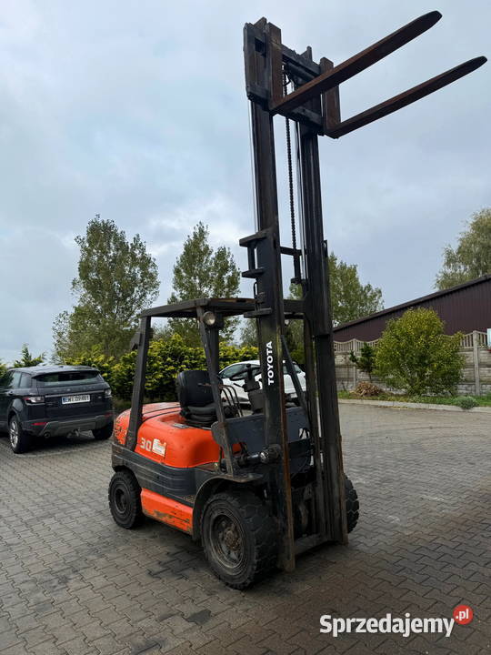 wózek widłowy TOYOTA 6FDF30 1999 przesuw boczny Działoszyn