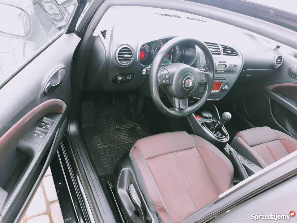 Seat Leon 16 Benzyna MPI z Niemiec 105KM Tyczyn