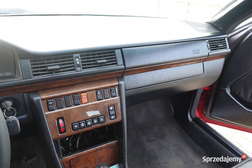 Mercedes 300 CE A124 32 benz 220 Super Zdrowy nieuszkodzony Zgierz
