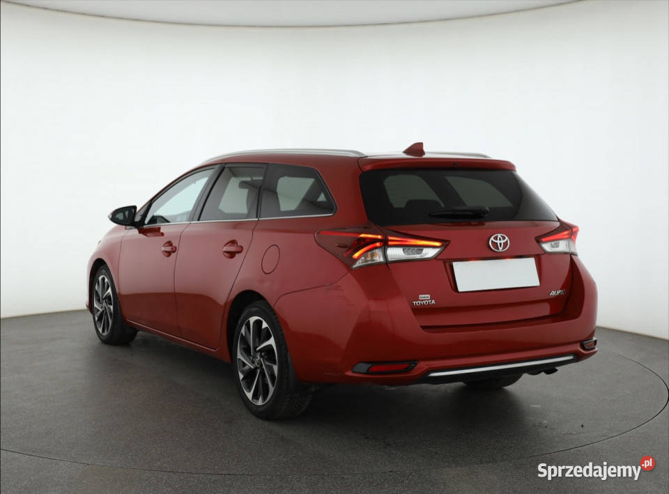 Toyota Auris 16 Valvematic Auris Samochody osobowe Piaseczno