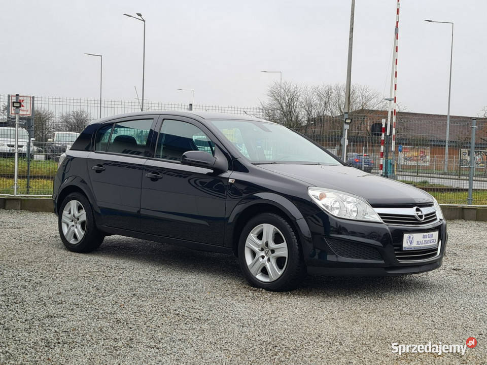 Opel Astra Klimatronik Sensory Tempomat Wzorowy Wągrowiec