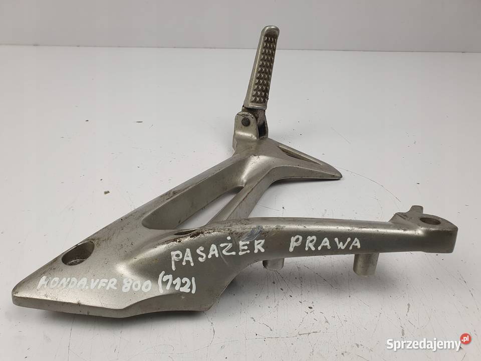 PRAWY PODNÓZEK PASAŻERA SET Honda VFR 800 VFR800 Podnóżki i stopki Chełm sprzedam