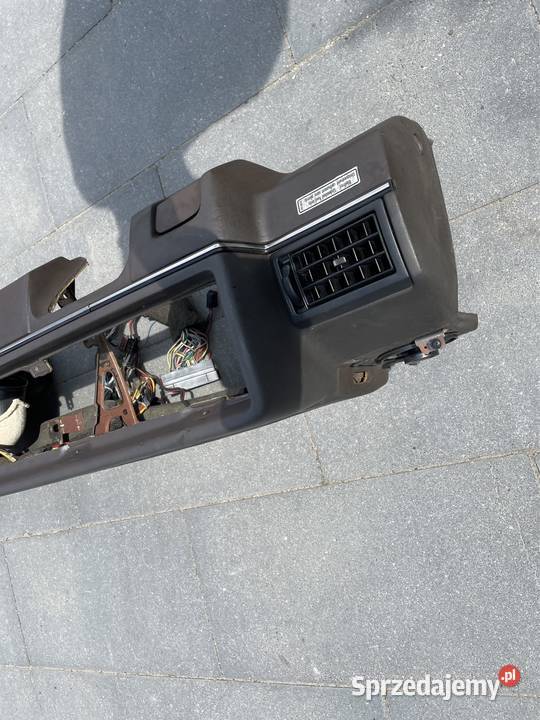 Deska Rozdzielcza i tunel Golf II Brązowy osobowe Działdowo