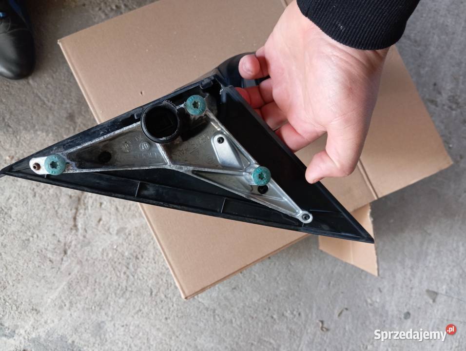 BMW I E87 LUSTERKO LEWE Lubin