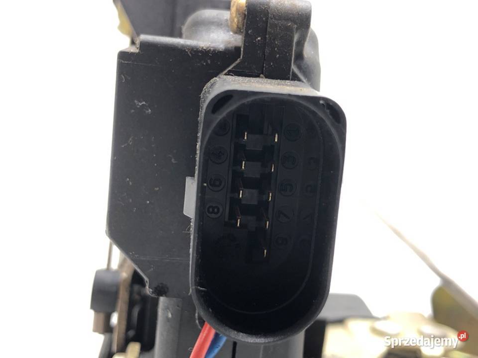 ZAMEK DRZWI LEWY PRZÓD AUDI A4 B6 SedanLimuzyna