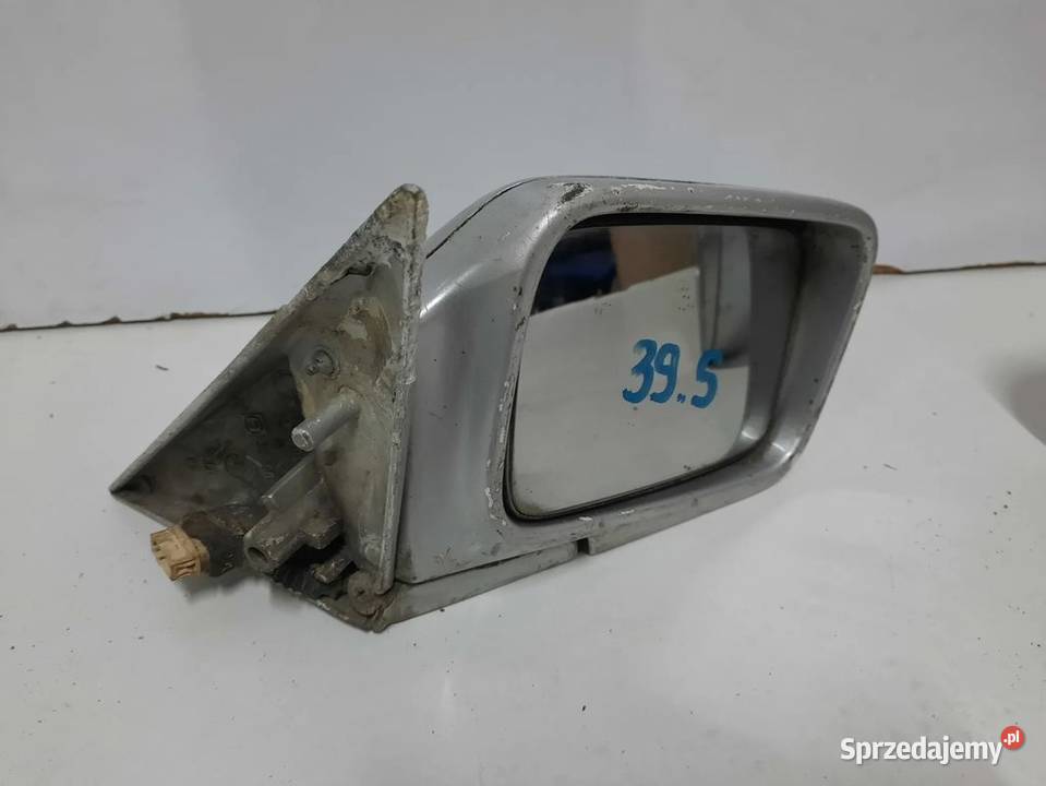 39S BMW Serie 5 E34 berlina 8896 LUSTERKO LEWE