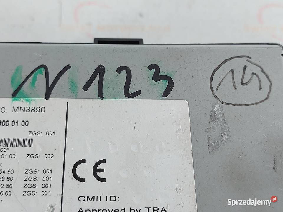 MERCEDES CLC 10r radio CD A2039000100 Kielce