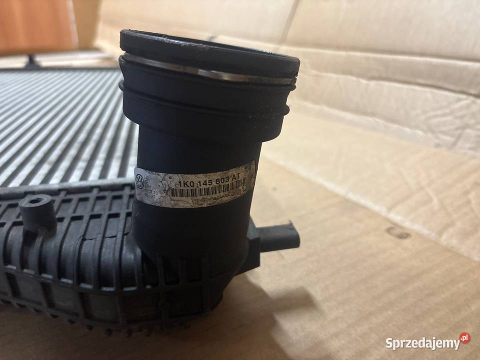 Chłodnica Intercooler VW Audi 1K0145803A Józefów sprzedam