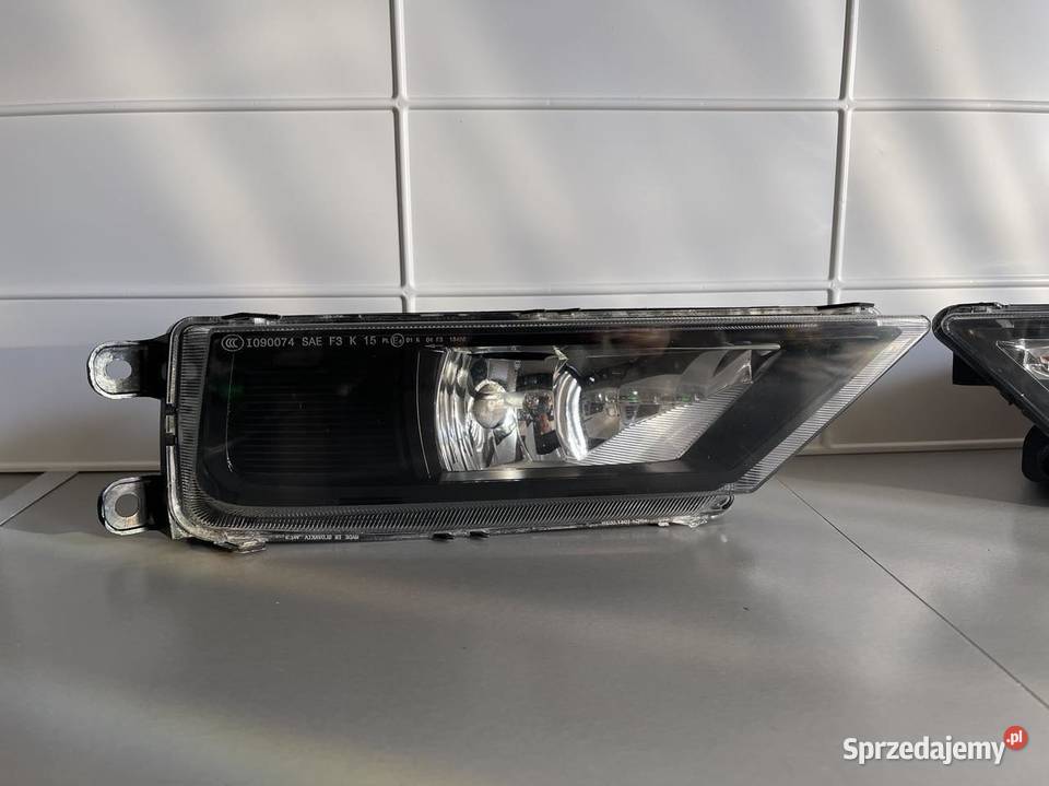 VW TIGUAN 2 KOMPLET HALOGENÓW osobowe Ostroróg