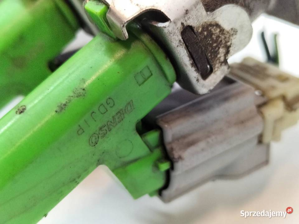 LISTWA WTRYSKOWA 12 16V Suzuki Baleno II