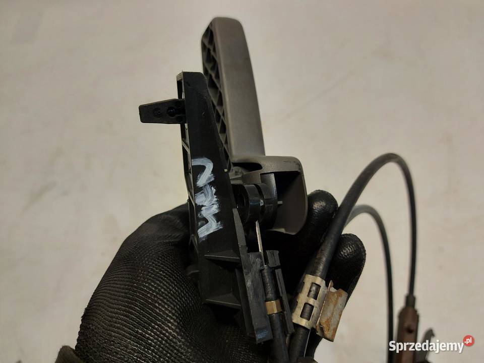 MAN TGE Crafter II Rączka linka otwierania maski osobowe sprzedam