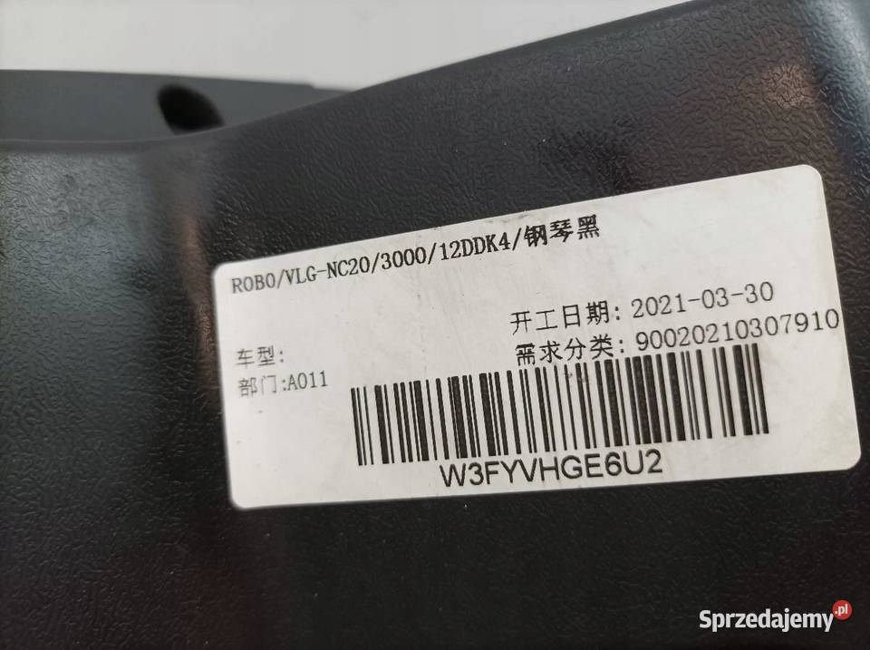 OSŁONA SCHOWEK POD KIEROWNICĘ Sunra ROBOS Rok produkcji 2021 Osłony i zaślepki sprzedam