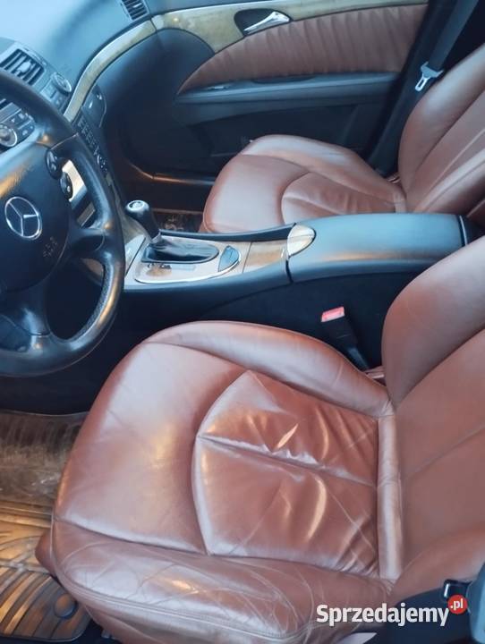 MercedesBezn klasa E światła do jazdy dziennej Korytowo